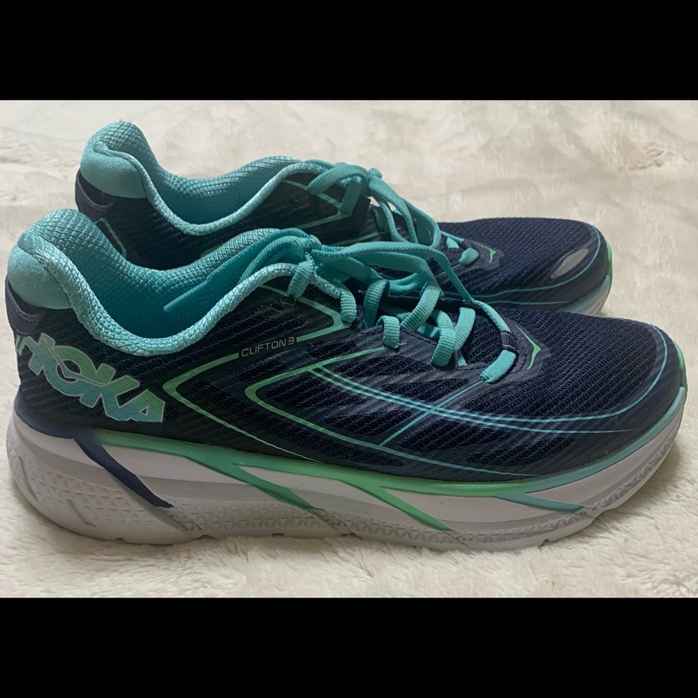 HOKA One One Clifton 3 Running Shoe Size 9